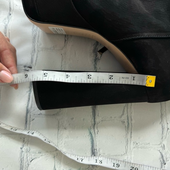 Schutz Selene Casual Nubuck Bootie black size 8.5 B - Picture 6 of 10